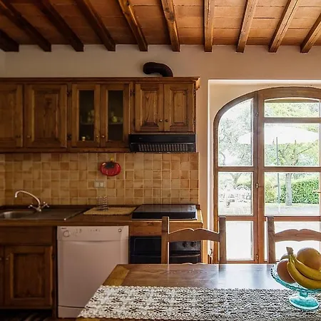 Sleeps 6 Pool Wifi Villa Sant'Enea